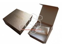 What is green packaging in cosmetics?