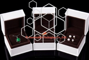 luxury cosmetic packaging